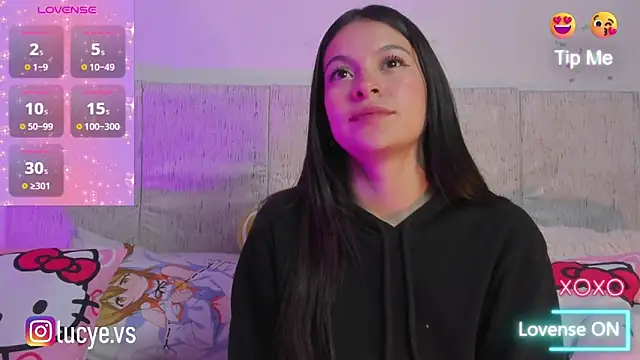 Snapshot of LucyEvans_ chatting on 09/19/25, 06:04 LucyEvans online show from 09/19/25, 06:04