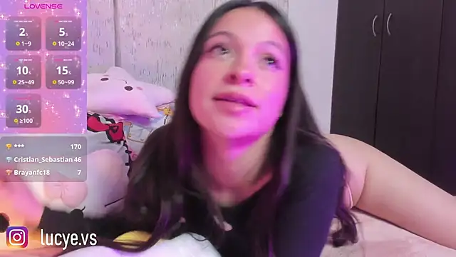 Snapshot of LucyEvans_ chatting on 09/27/25, 03:55 LucyEvans online show from 09/27/25, 03:55