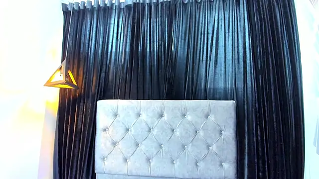 JulessCornett online show from 03/04/25, 08:16