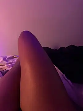 Snapshot of ReineNeferrti chatting on 02/04/25, 10:34 ReineNeferrti online show from 02/04/25, 10:34