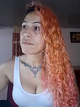 Sexy-Favgirl online show from 03/09/25, 01:37