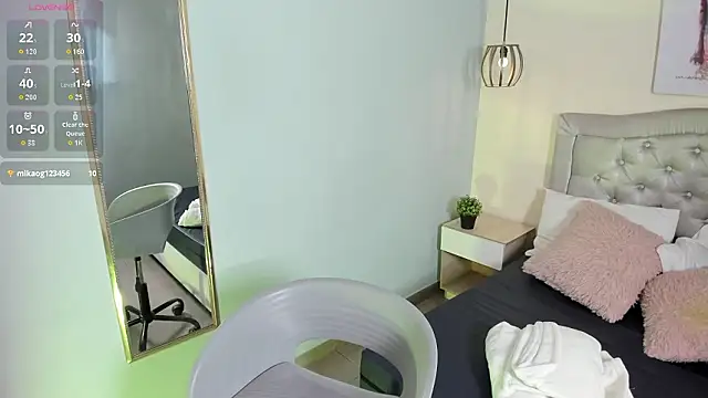 Snapshot of escarleth__ chatting on 01/17/26, 01:38 escarleth online show from 01/17/26, 01:38