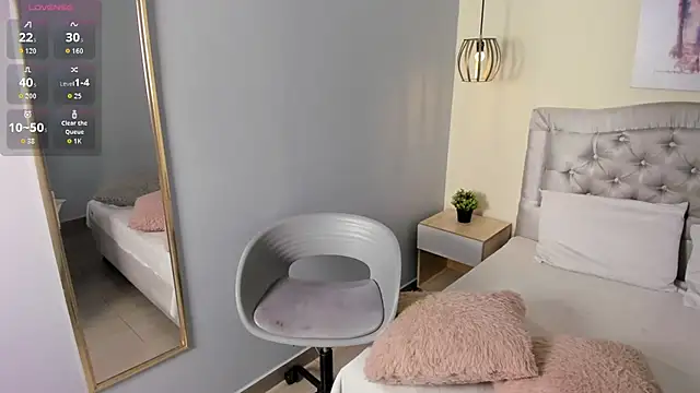 Snapshot of escarleth__ chatting on 03/18/26, 11:46 escarleth online show from 03/18/26, 11:46