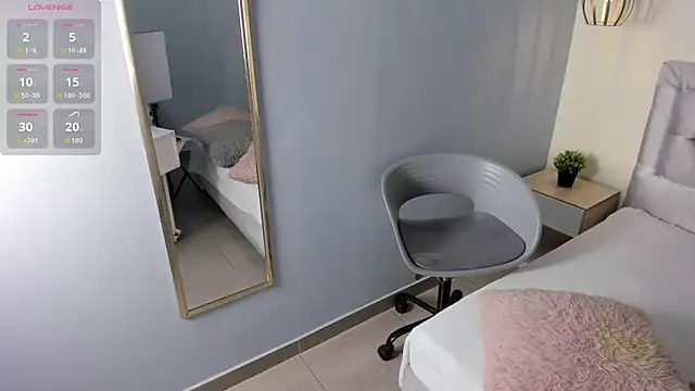 Snapshot of escarleth__ chatting on 03/25/26, 01:50 escarleth online show from 03/25/26, 01:50