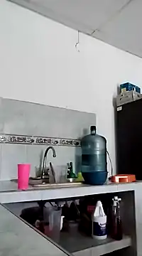 Snapshot of Miia_grand chatting on 12/27/24, 07:14 Miia grand online show from 12/27/24, 07:14