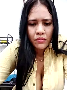 Snapshot of Miia_grand chatting on 12/29/24, 10:25 Miia grand online show from 12/29/24, 10:25