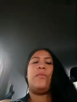 Snapshot of Miia_grand chatting on 09/17/25, 01:13 Miia grand online show from 09/17/25, 01:13