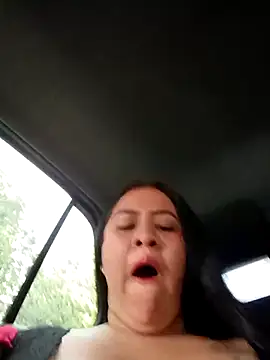 Snapshot of Miia_grand chatting on 09/22/25, 12:40 Miia grand online show from 09/22/25, 12:40