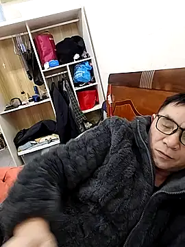 Snapshot of yjw6688 chatting on 03/06/26, 09:50 yjw6688 online show from 03/06/26, 09:50