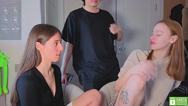 Snapshot of fcjuicy_pussy chatting on 03/17/26, 08:28 fcjuicy pussy online show from 03/17/26, 08:28