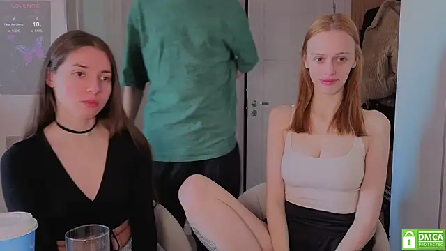 Snapshot of fcjuicy_pussy chatting on 04/12/26, 05:56 fcjuicy pussy online show from 04/12/26, 05:56