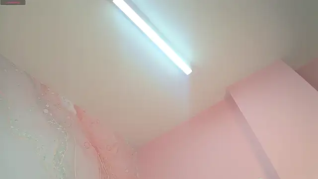 Snapshot of soyzarahtorres chatting on 03/14/25, 03:37 soyzarahtorres online show from 03/14/25, 03:37