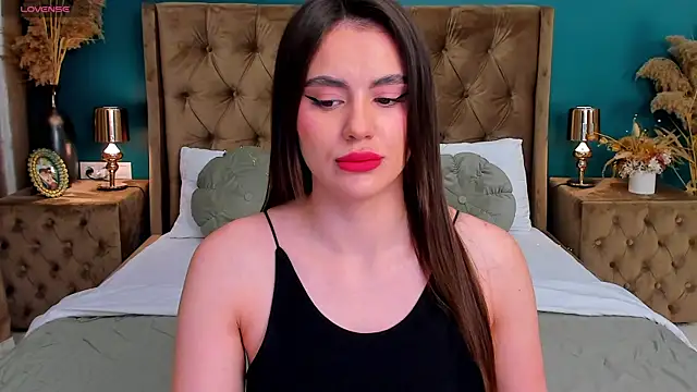 Snapshot of CalyMoon chatting on 04/10/26, 07:07 CalyMoon online show from 04/10/26, 07:07