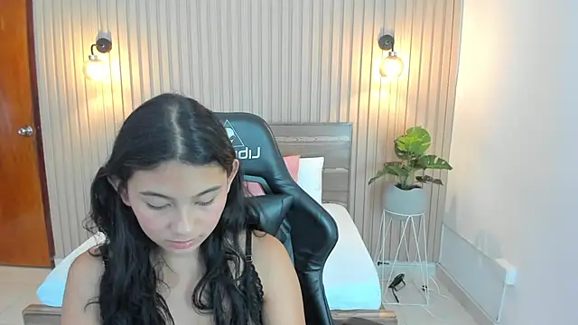 melody flowers online show from 02/06/25, 03:20