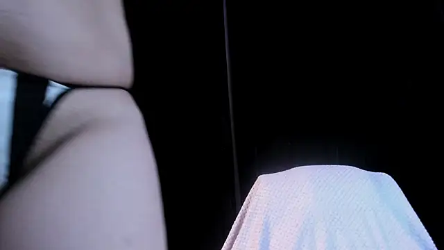 NovaGlitz online show from 02/10/25, 11:46