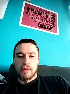 wariacik0024 online show from 02/13/25, 08:17