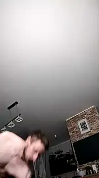 wariacik0024 online show from 02/22/25, 12:49