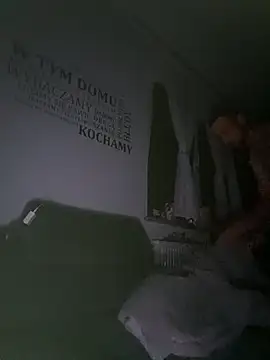 wariacik0024 online show from 09/13/25, 01:27