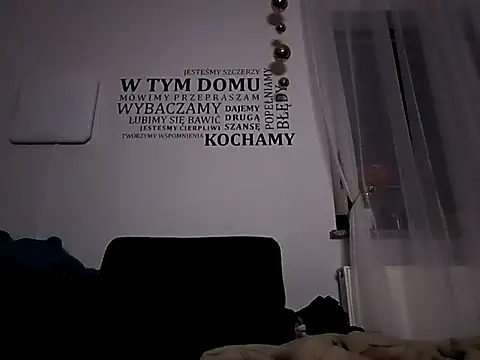 wariacik0024 online show from 02/18/26, 11:44