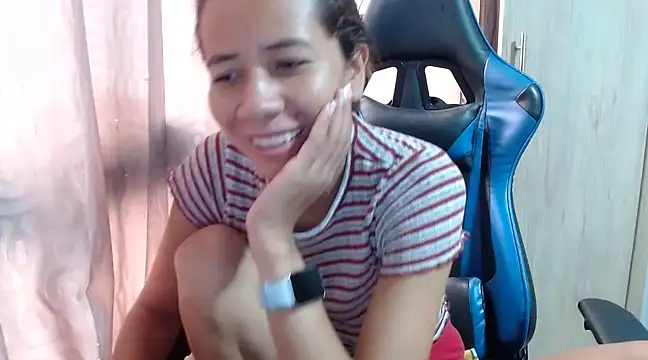 Erotic latina online show from 02/15/25, 12:43