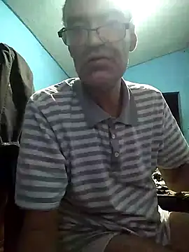 hugosafado333 online show from 01/16/25, 04:07