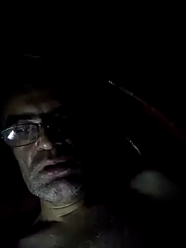 hugosafado333 online show from 01/18/25, 07:17