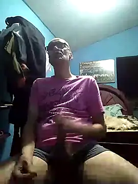 hugosafado333 online show from 02/04/25, 02:28