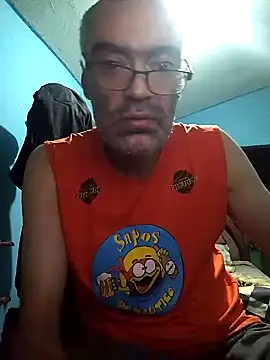 hugosafado333 online show from 03/09/25, 03:22