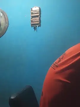 hugosafado333 online show from 09/30/25, 03:55