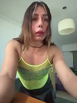 Snapshot of Yerucita chatting on 03/27/26, 03:45 Yerucita online show from 03/27/26, 03:45