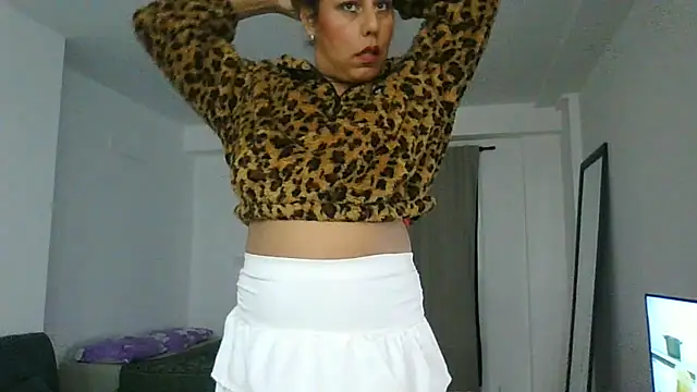 Snapshot of Yerucita chatting on 06/30/26, 03:51 Yerucita online show from 06/30/26, 03:51