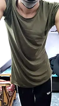 Snapshot of Habibi_big_b chatting on 12/02/24, 08:22 Habibi big b online show from 12/02/24, 08:22