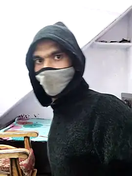 Snapshot of Habibi_big_b chatting on 01/18/25, 05:26 Habibi big b online show from 01/18/25, 05:26