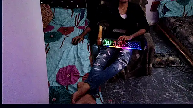 Snapshot of Habibi_big_b chatting on 09/17/25, 09:22 Habibi big b online show from 09/17/25, 09:22