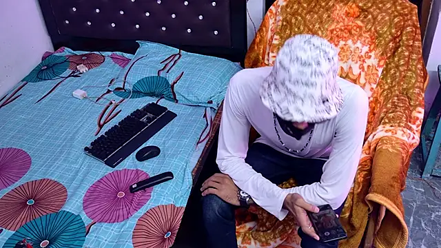 Habibi big b online show from 11/08/25, 05:23