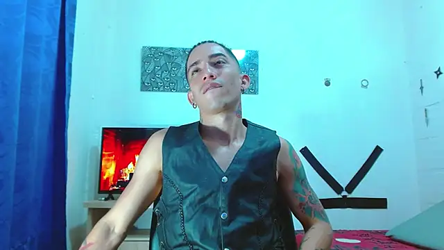 targuerian22 online show from 01/16/25, 08:11