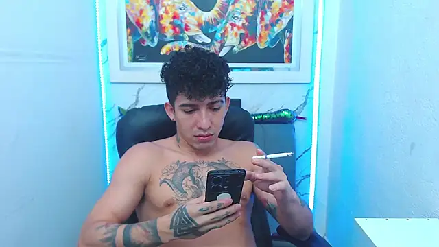 targuerian22 online show from 10/14/25, 10:43