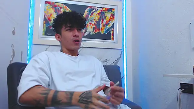 Snapshot of targuerian22 chatting on 02/18/26, 06:59 targuerian22 online show from 02/18/26, 06:59