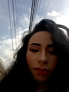 hanna  azumi online show from 02/09/25, 12:19