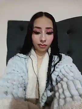 hanna  azumi online show from 05/22/26, 10:15