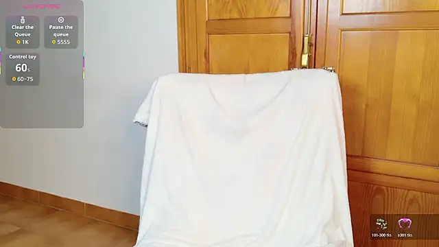 Snapshot of MilaTeenX chatting on 03/07/26, 07:27 MilaTeenX online show from 03/07/26, 07:27