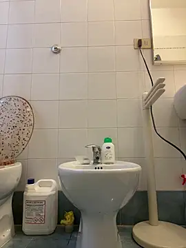 4n4l1zz4m1 online show from 12/14/24, 02:21