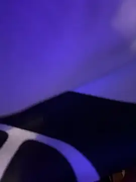 Snapshot of Cheinneyia chatting on 01/15/26, 09:51 Cheinneyia online show from 01/15/26, 09:51