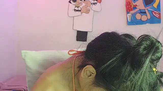 Snapshot of jhoanitahot chatting on 04/24/26, 10:12 jhoanitahot online show from 04/24/26, 10:12