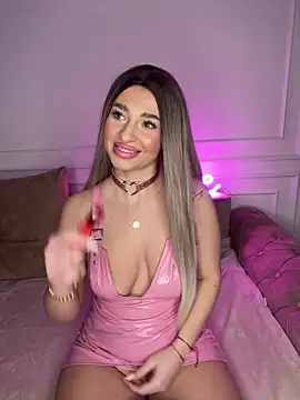 Snapshot of GraceCarther chatting on 12/07/24, 11:01 GraceCarther online show from 12/07/24, 11:01