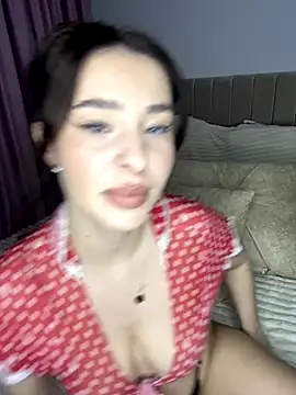 Snapshot of GraceCarther chatting on 11/03/25, 05:14 GraceCarther online show from 11/03/25, 05:14