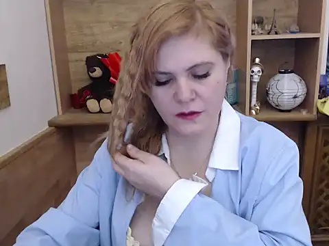 Snapshot of DaniellaKiss chatting on 03/08/26, 06:39 DaniellaKiss online show from 03/08/26, 06:39