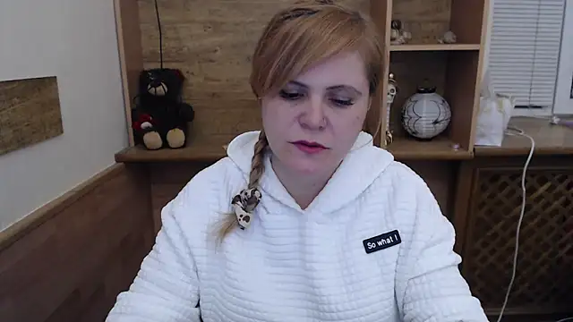 Snapshot of DaniellaKiss chatting on 03/25/26, 05:08 DaniellaKiss online show from 03/25/26, 05:08