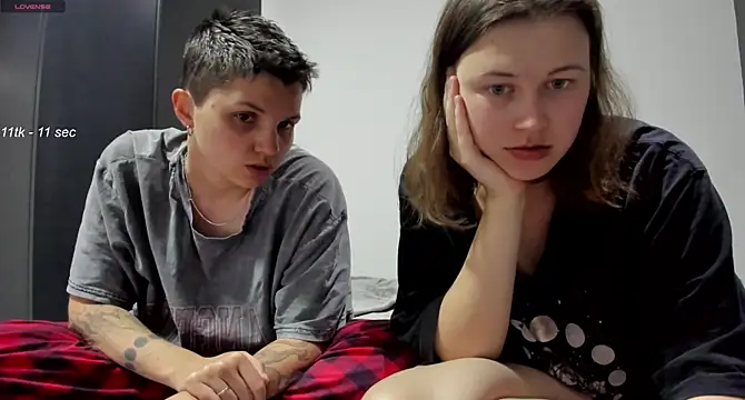 Snapshot of jessica_tenderly chatting on 03/09/25, 11:35 jessica tenderly online show from 03/09/25, 11:35