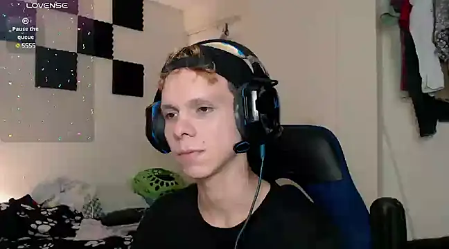 bryamado69 online show from 01/21/25, 03:48